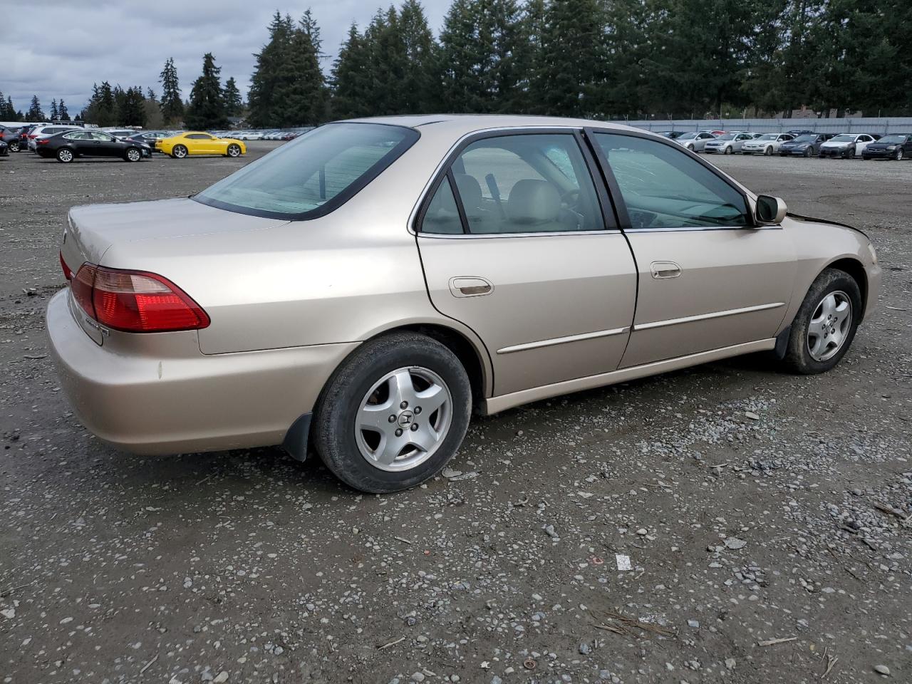 2000 Honda Accord - Image 3