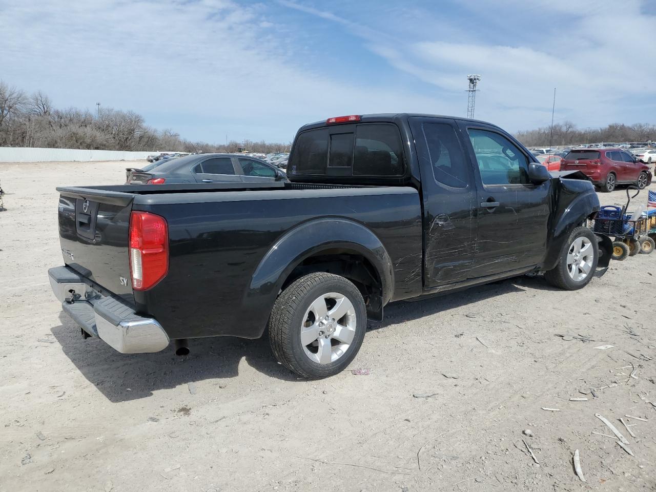 2013 Nissan Navara (Frontier) - Image 3