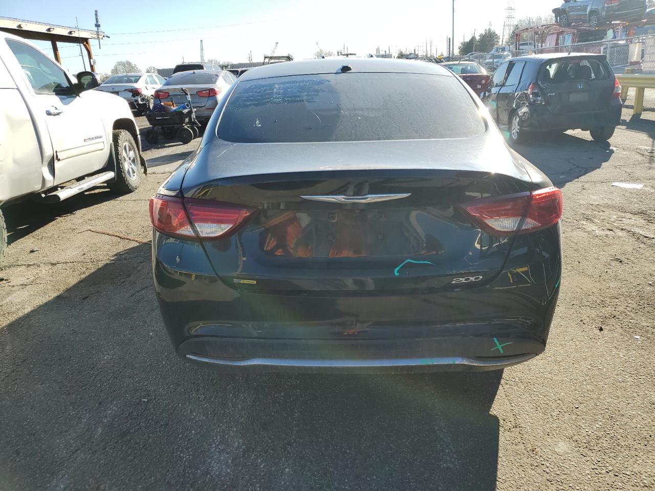 2015 Chrysler 200 - Image 6