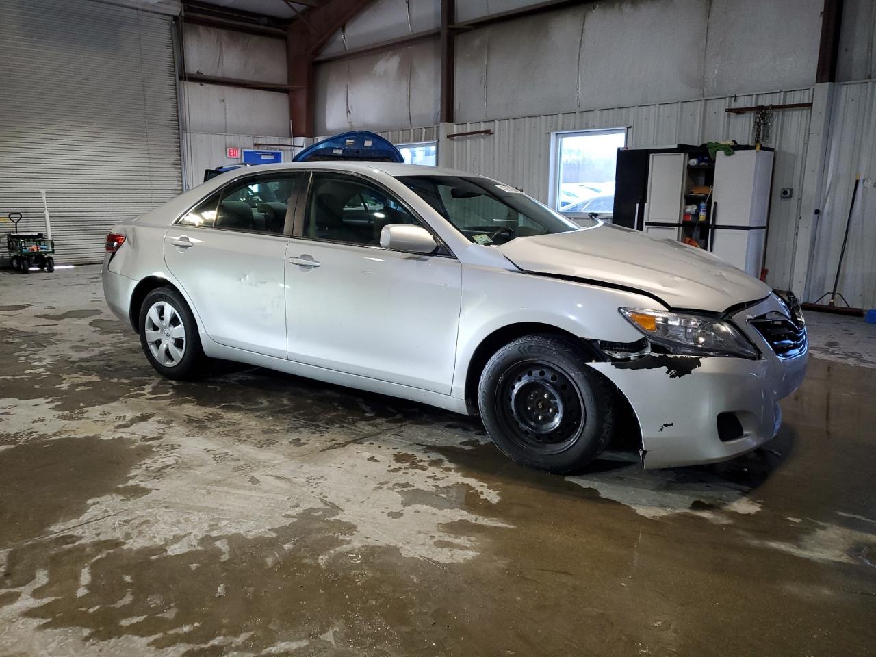 2011 Toyota Camry - Image 4