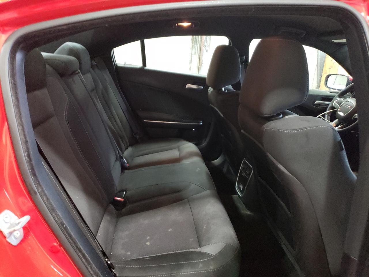2016 Dodge Charger - Image 10