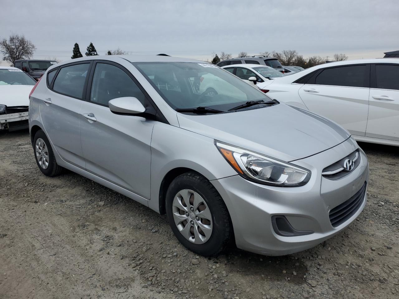 2016 Hyundai Accent - Image 4