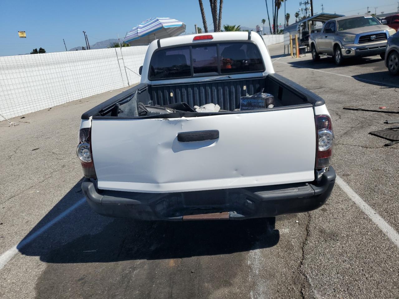 2010 Toyota Tacoma - Image 10