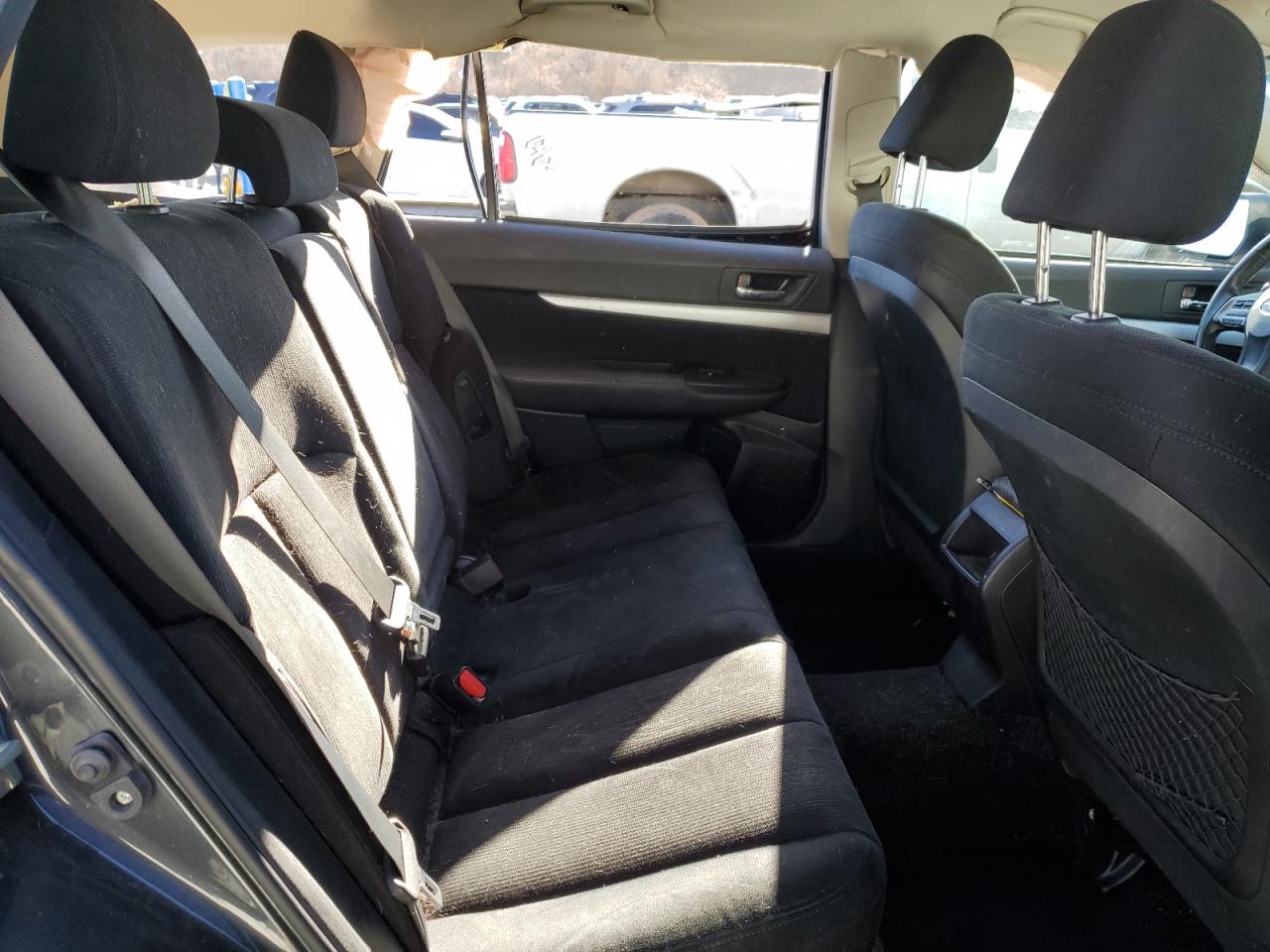 2013 Subaru Outback - Image 11