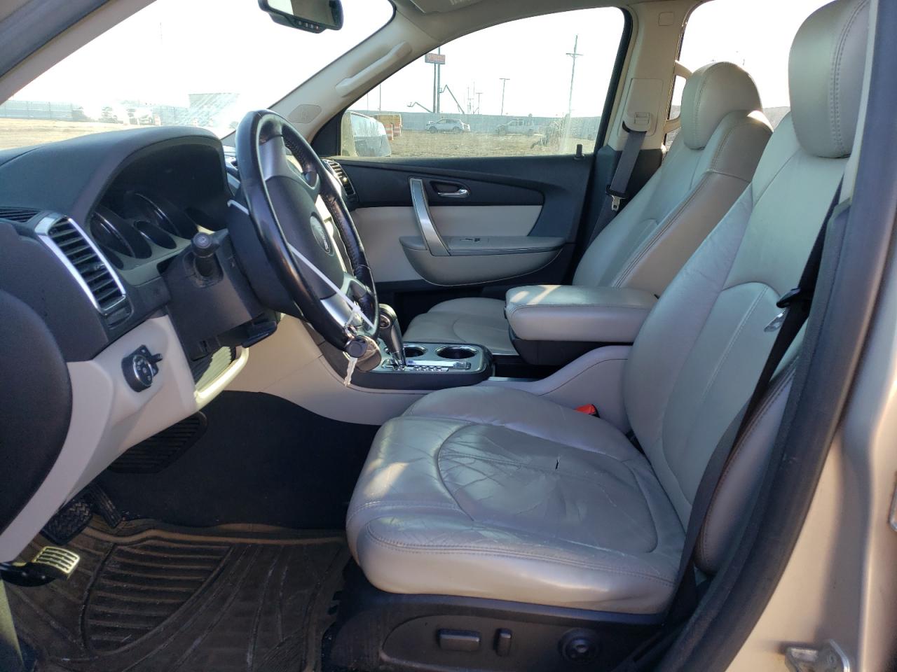 2007 GMC Acadia - Image 7