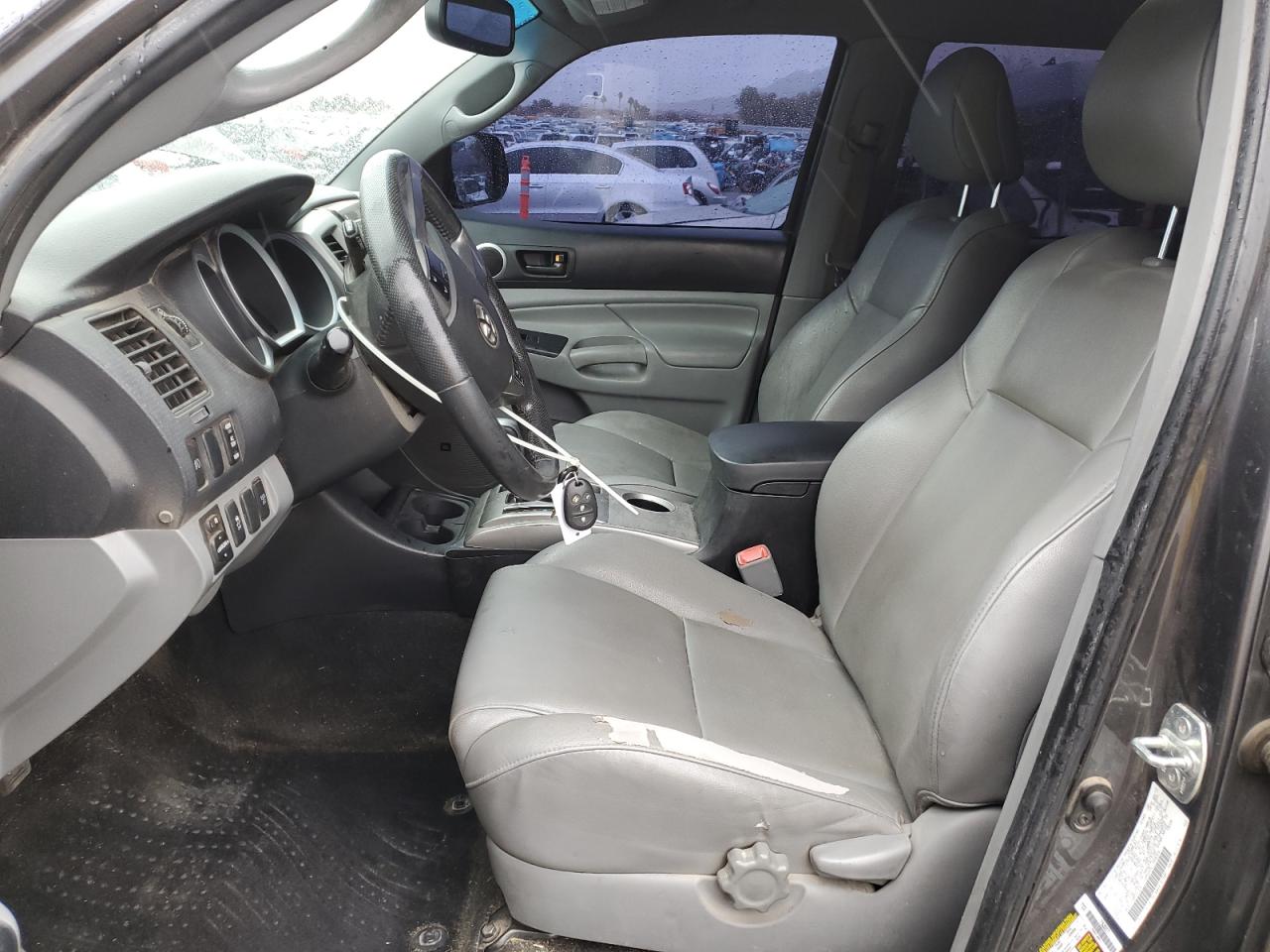 2013 Toyota Tacoma - Image 7