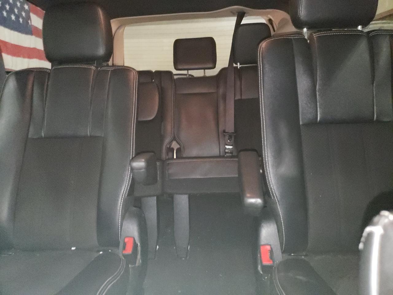 2020 Dodge Caravan - Image 10