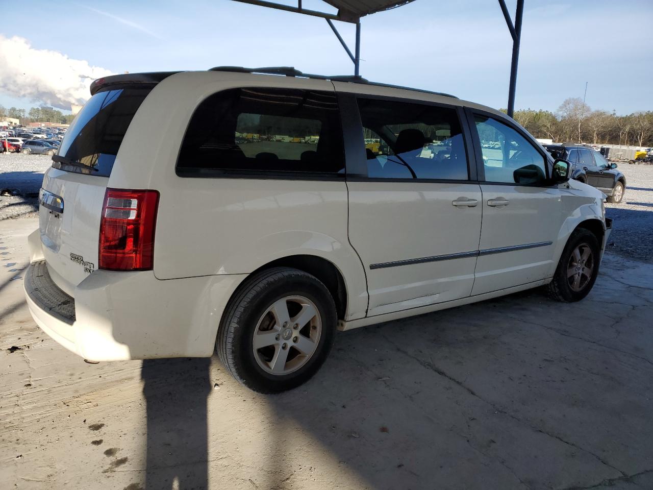 2010 Dodge Caravan - Image 3