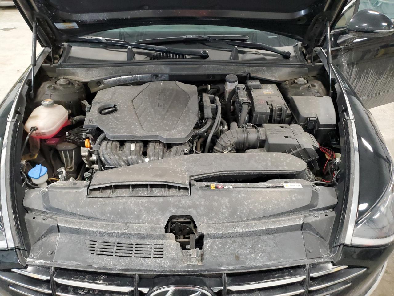 2022 Hyundai Sonata - Image 11