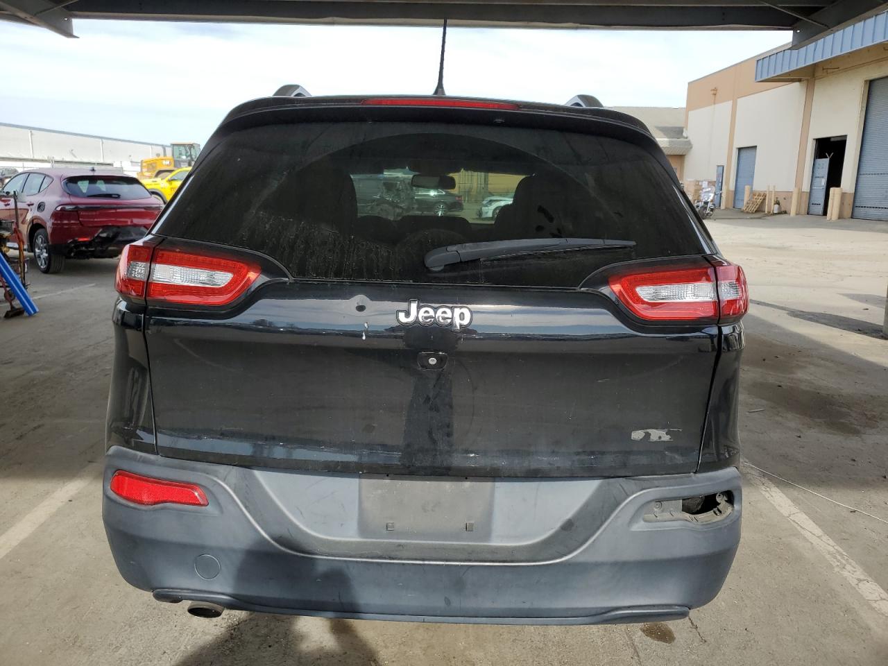 2018 Jeep Grand Cherokee - Image 6