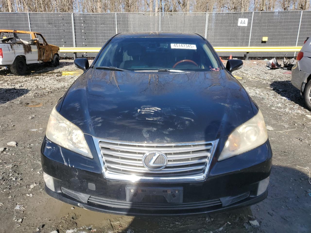 2011 Lexus ES - Image 5