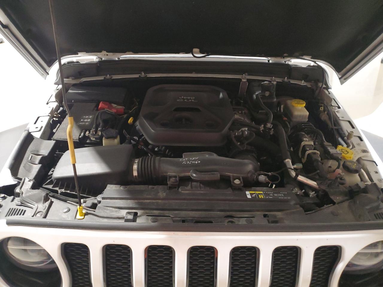 2020 Jeep Wrangler - Image 13
