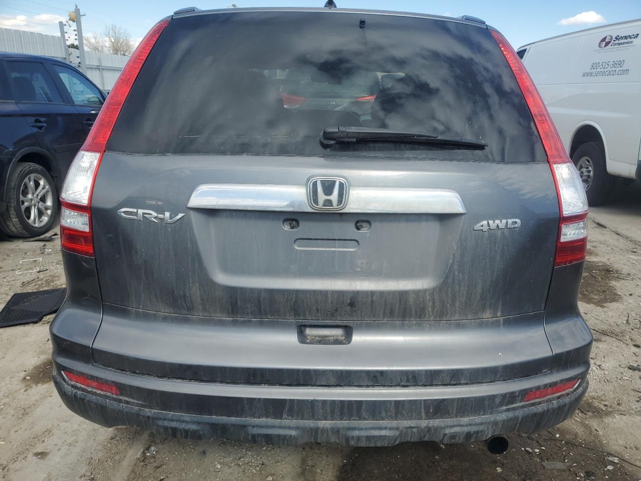 2011 Honda CR-V - Image 6
