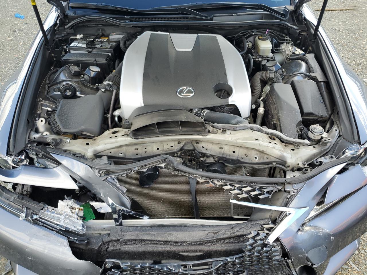 2015 Lexus IS - Image 11