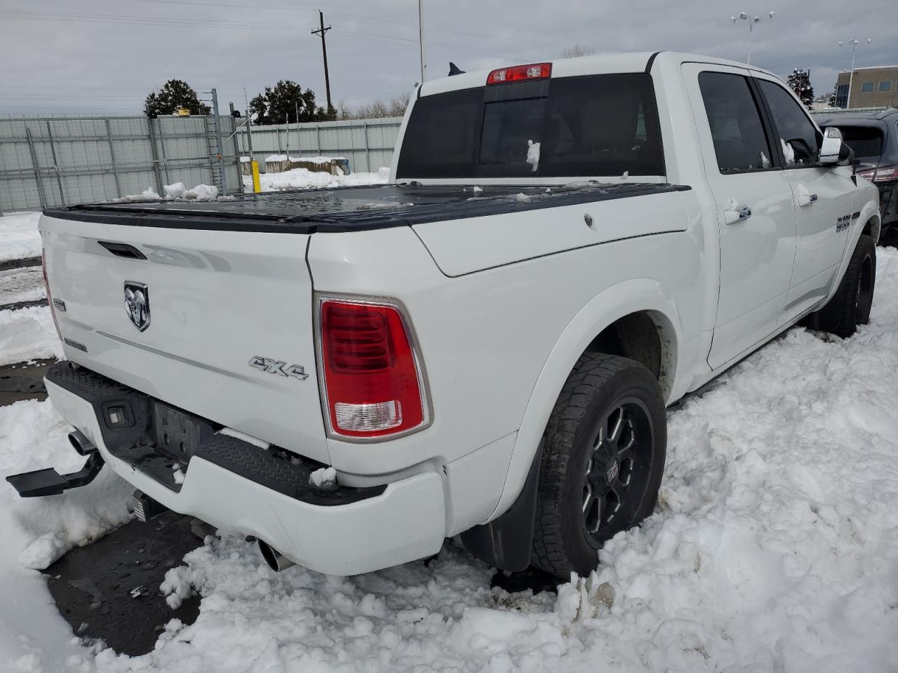 2016 RAM 1500 - Image 3