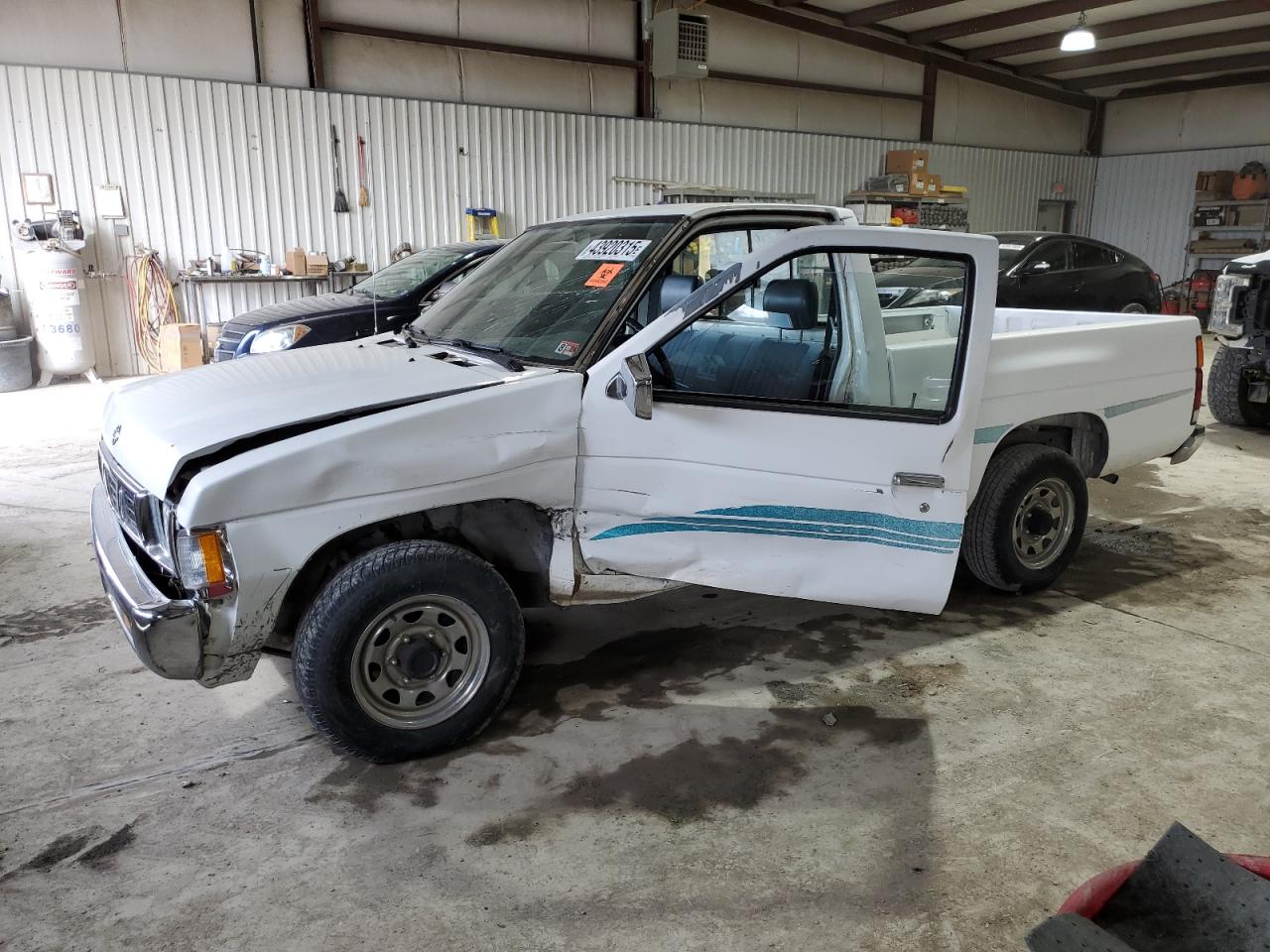 1994 Nissan Navara (Frontier) - Image 1