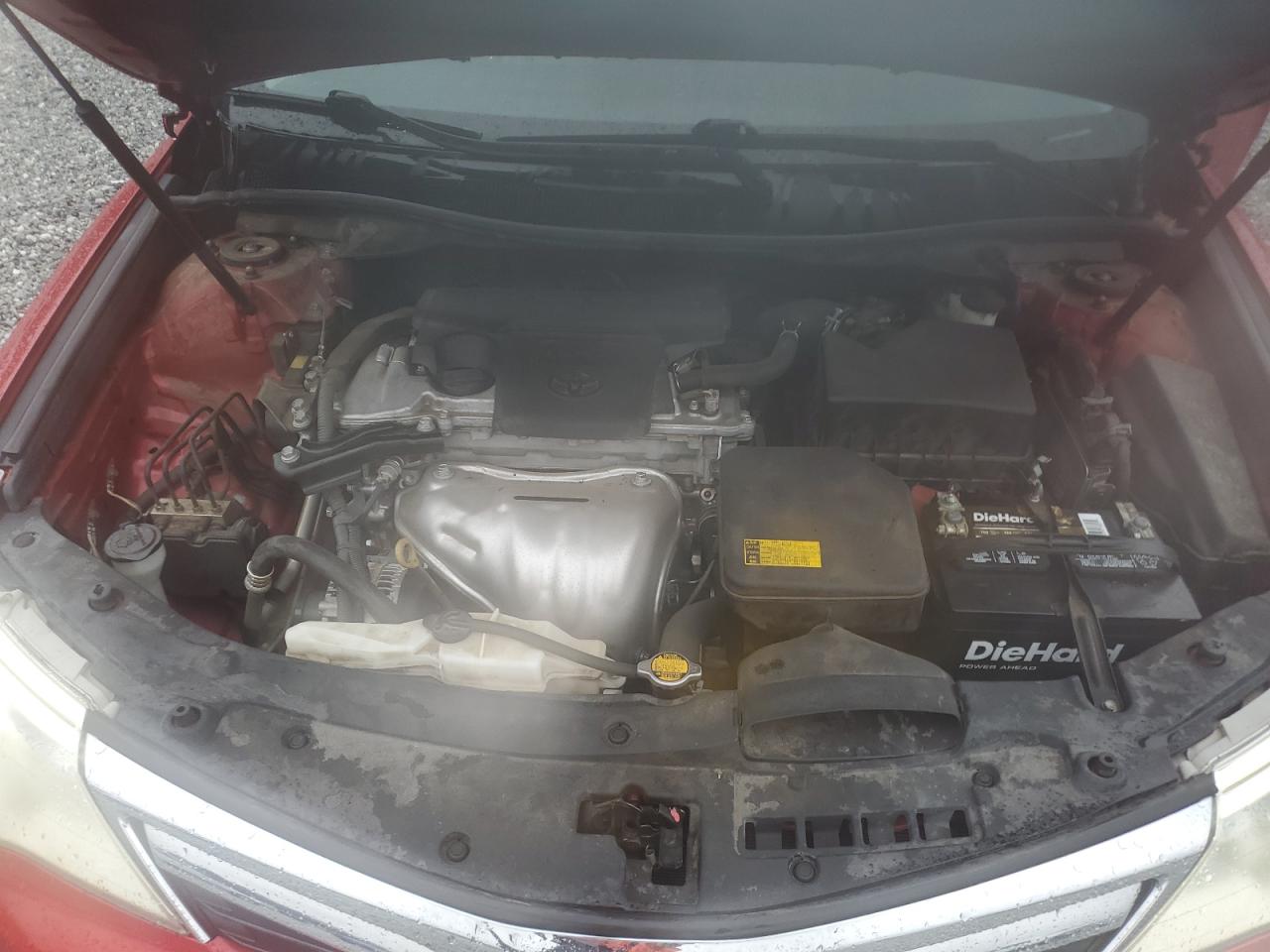 2013 Toyota Camry - Image 11