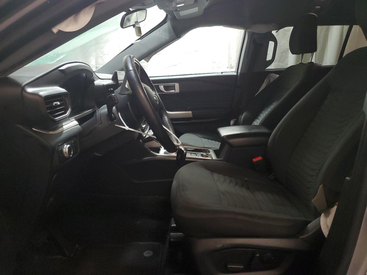 2021 Ford Explorer - Image 7
