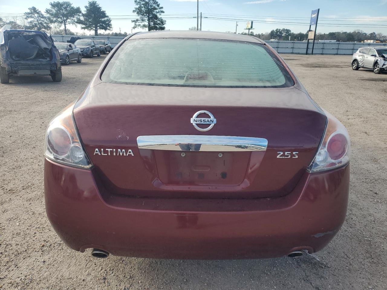 2010 Nissan Altima - Image 6
