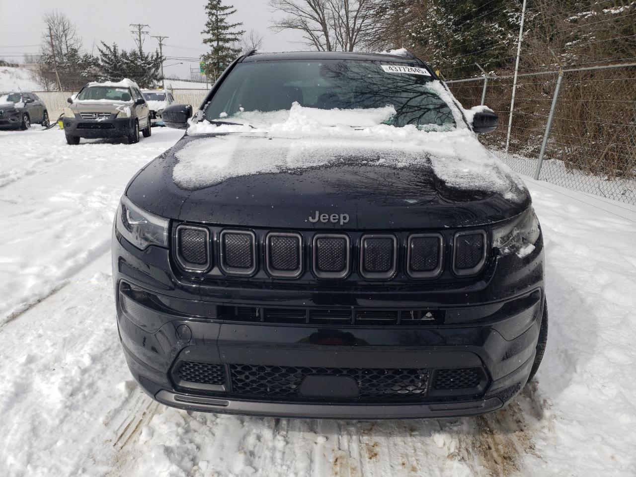 2022 Jeep Compass - Image 5