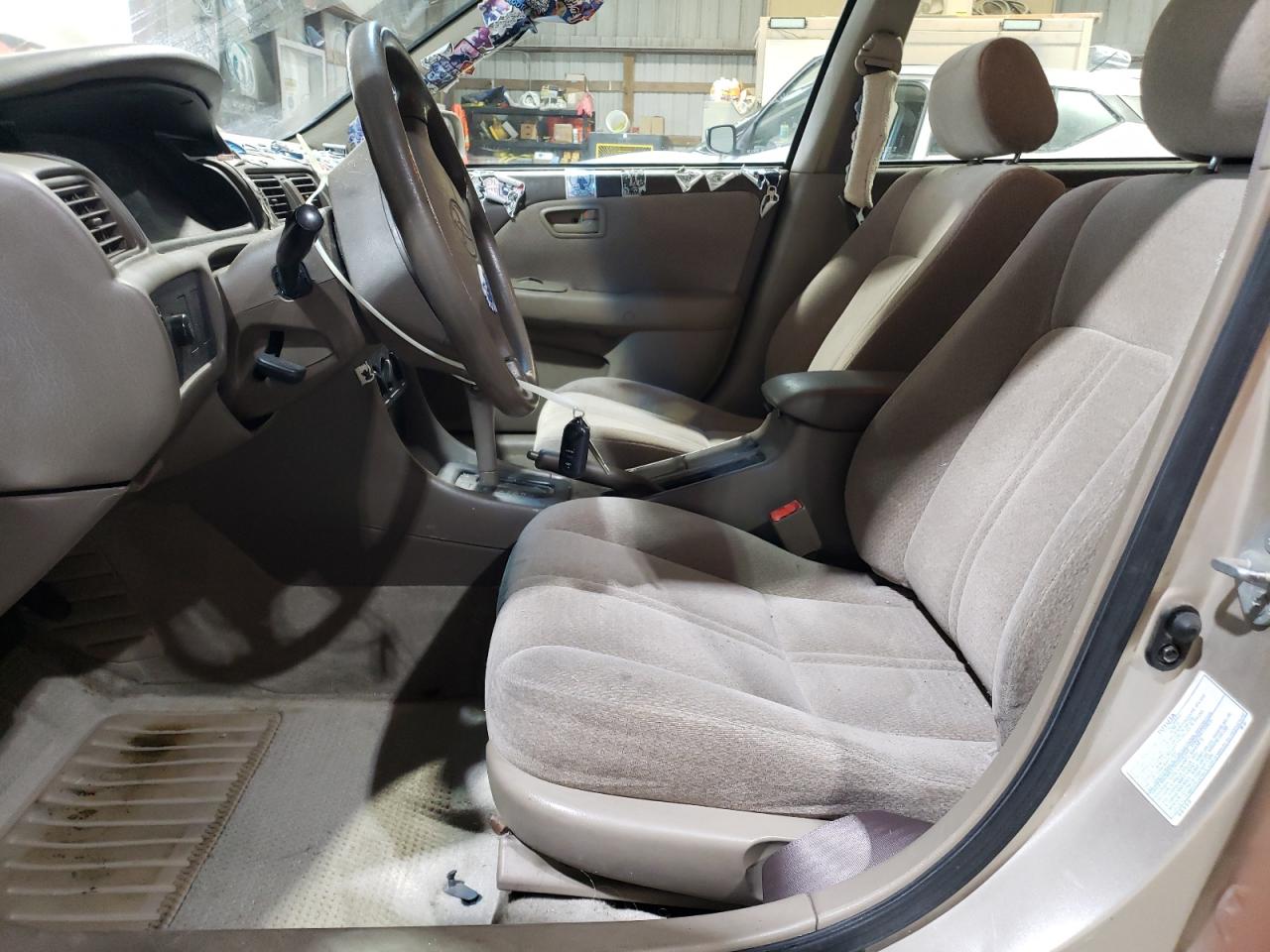 2001 Toyota Camry - Image 7