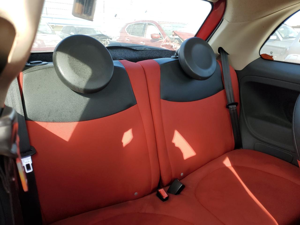 2013 Fiat 500 - Image 10