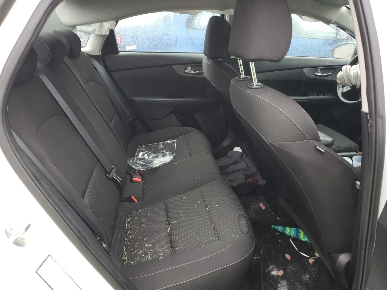 2021 Kia Forte - Image 10