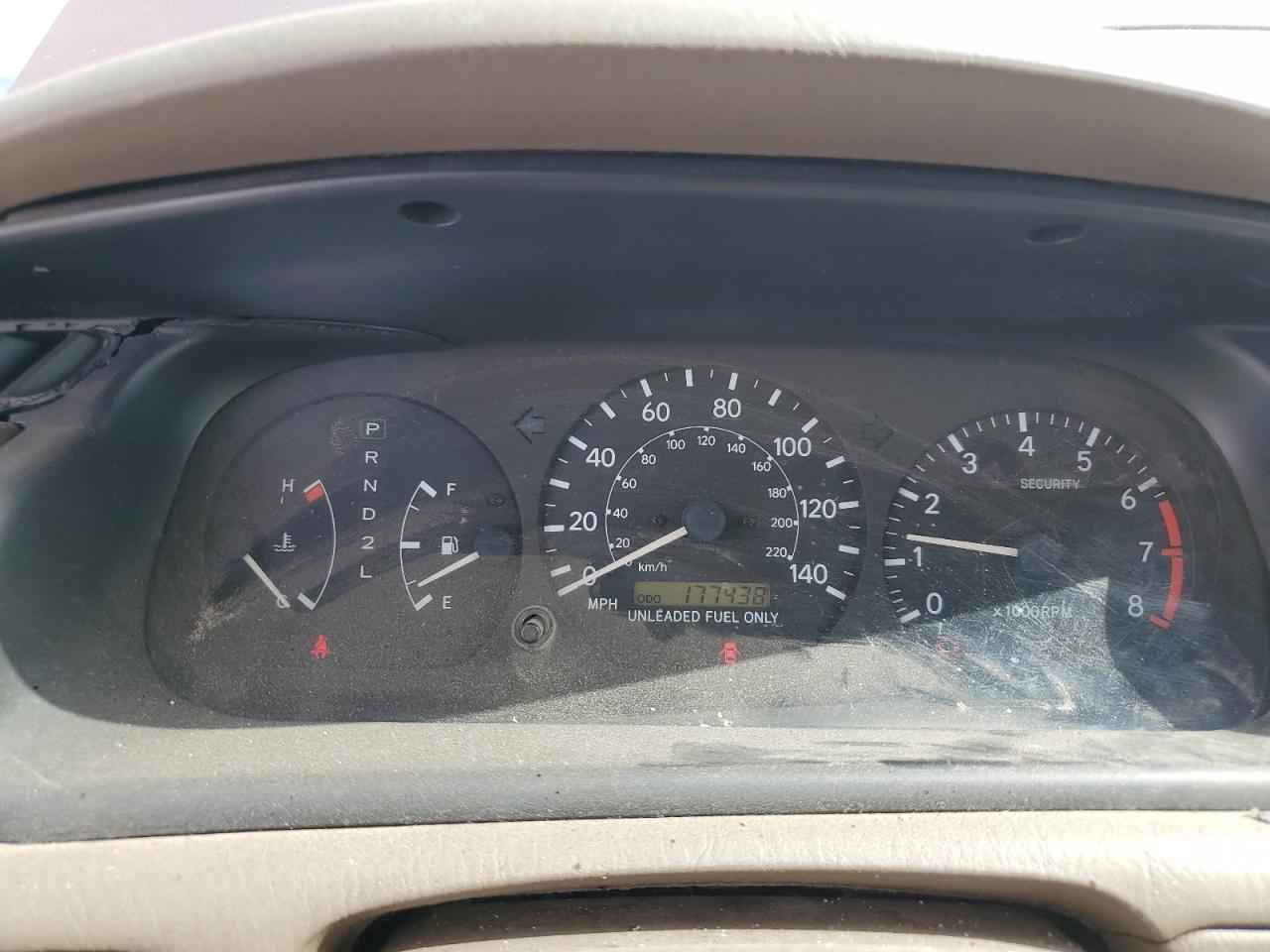 1997 Toyota Camry - Image 9