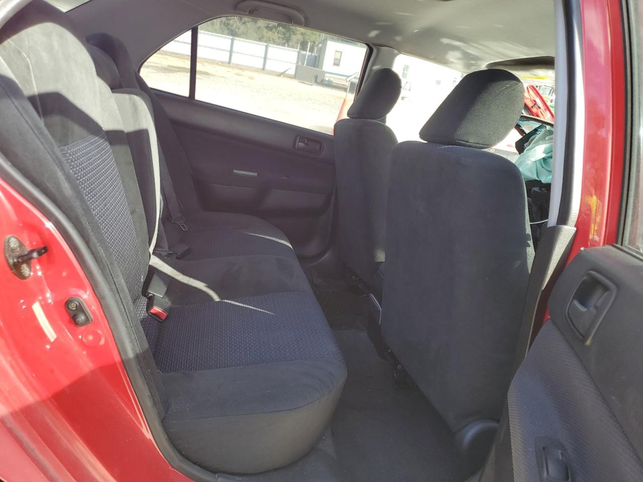 2003 Mitsubishi Lancer - Image 10