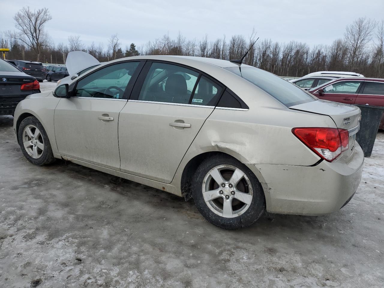 2014 Chevrolet Cruze - Image 2