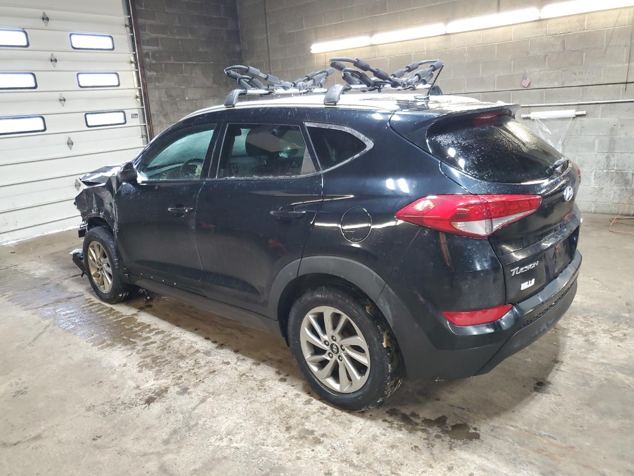 2016 Hyundai Tucson - Image 2