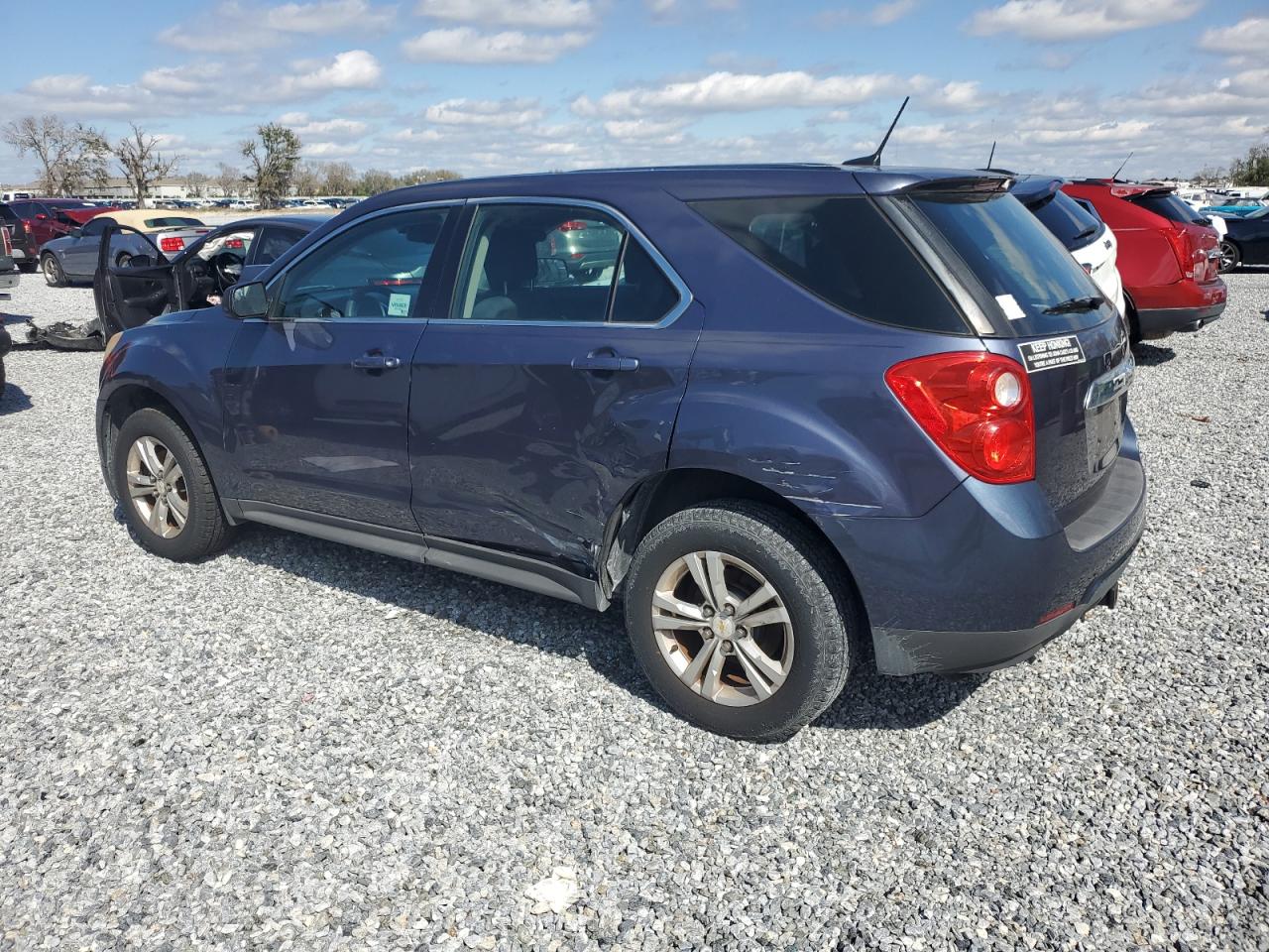 2013 Chevrolet Equinox - Image 2