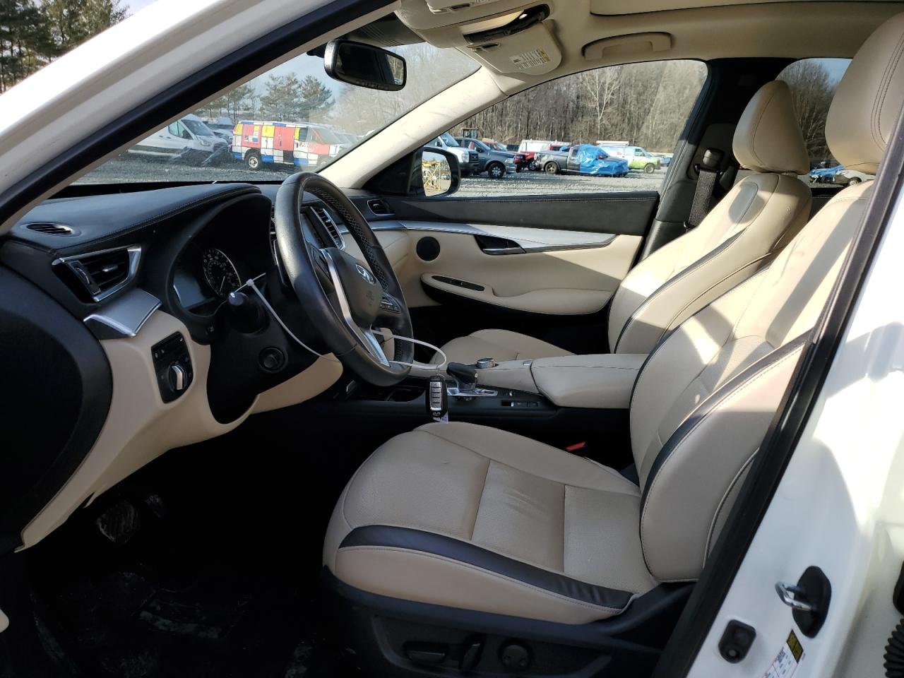 2020 Infiniti QX50 - Image 7