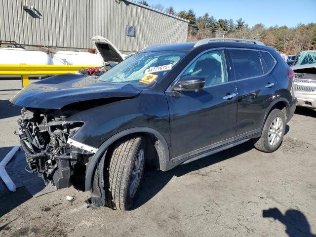 2017 Nissan Rogue Sv на продаже в Exeter, RI - Front End