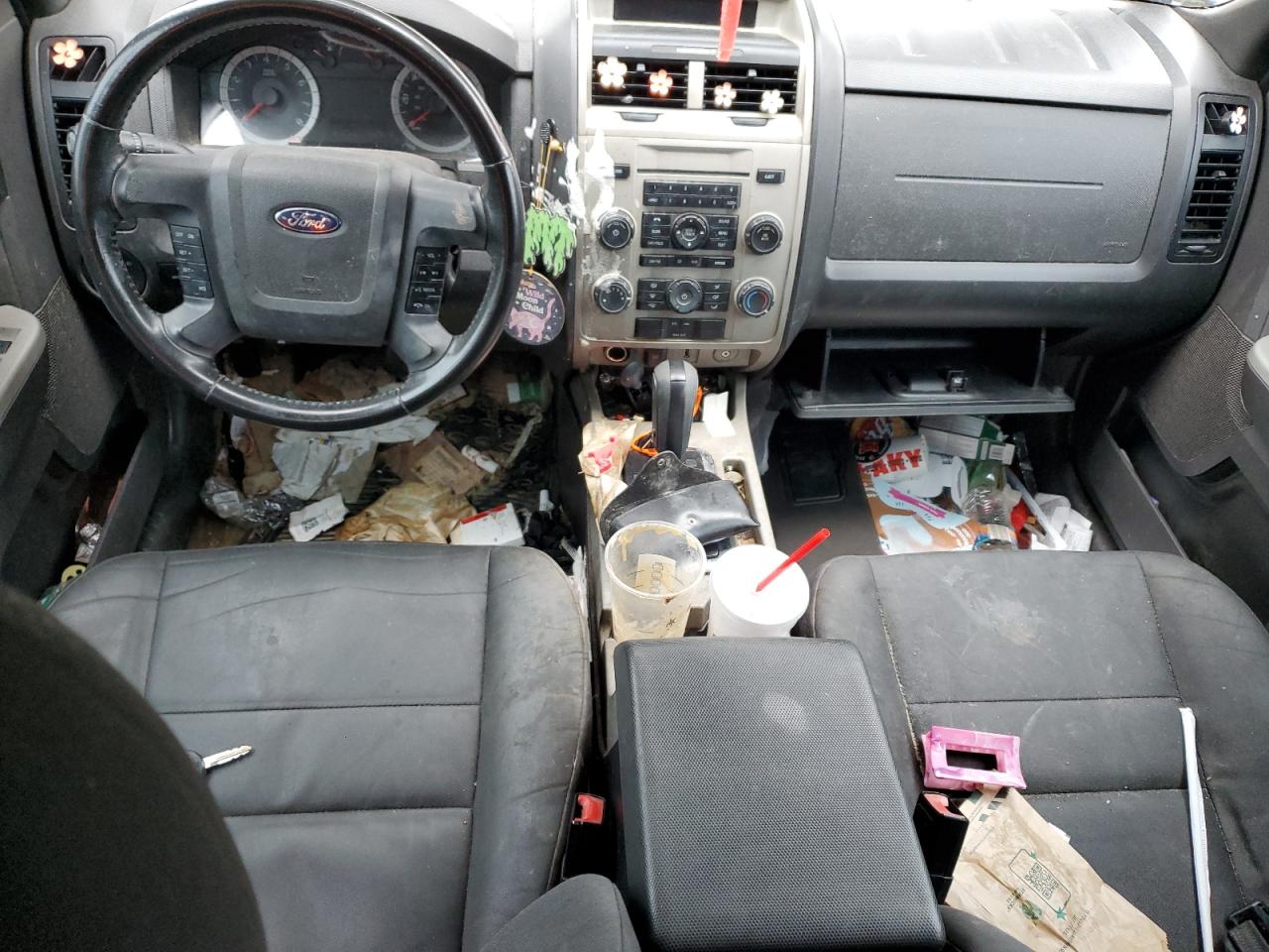 2011 Ford Escape - Image 8