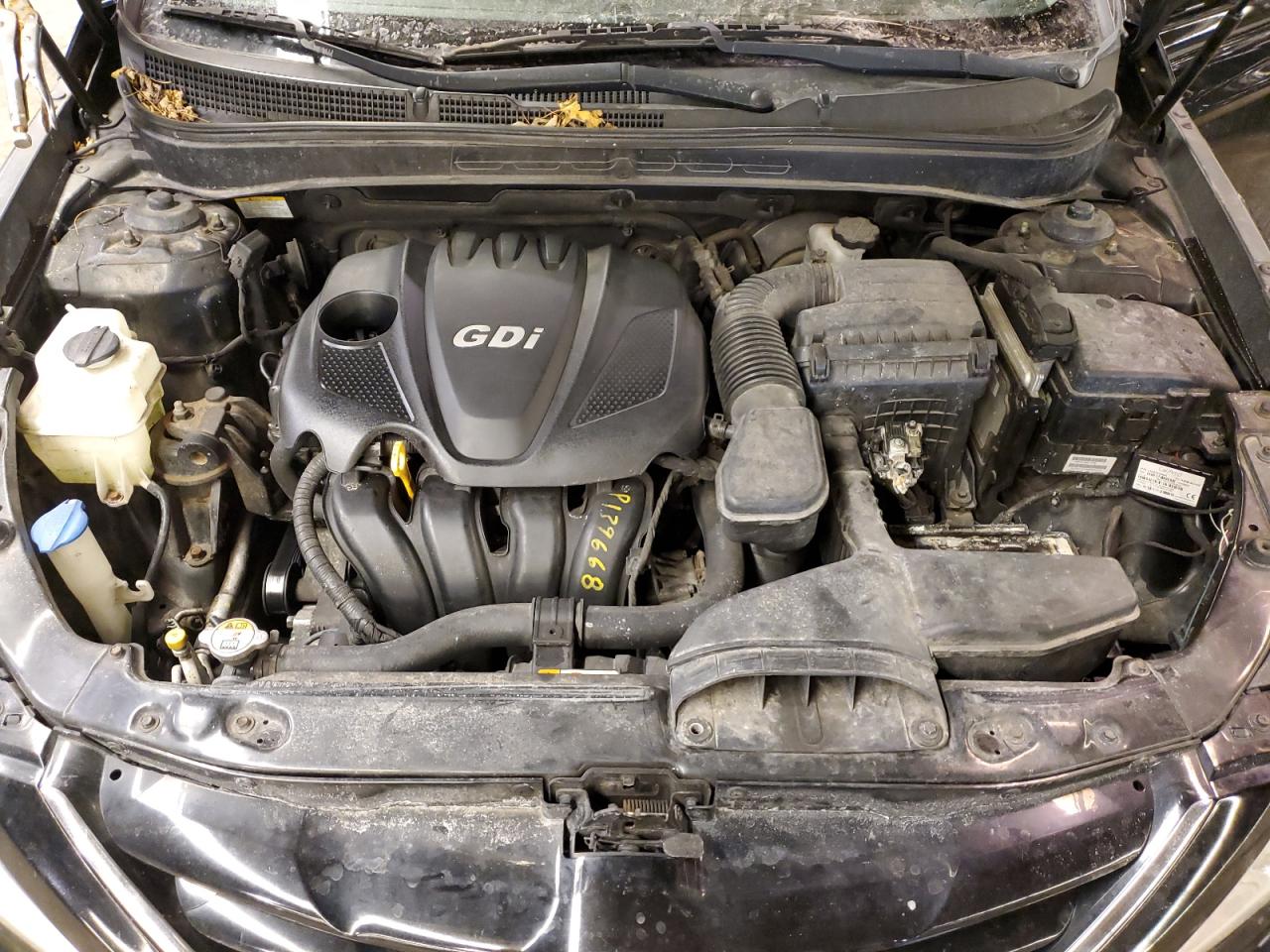 2013 Hyundai Sonata - Image 11