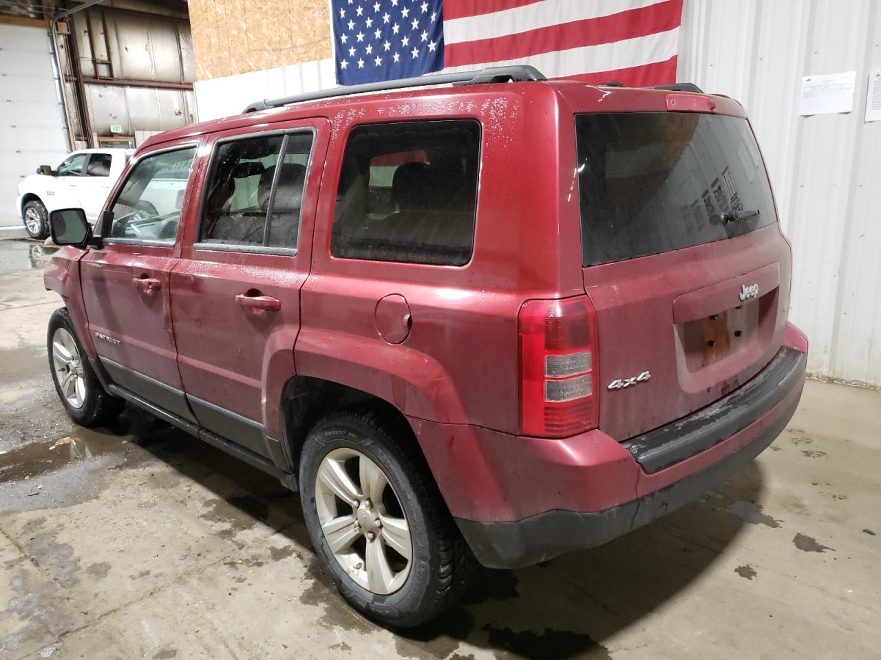 2012 Jeep Liberty (Patriot) - Image 2