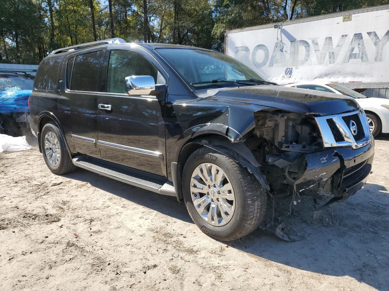 2015 Nissan Armada - Image 4