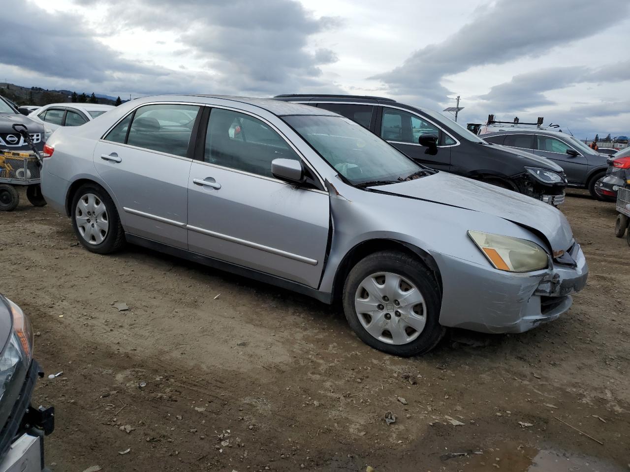 2004 Honda Accord - Image 4