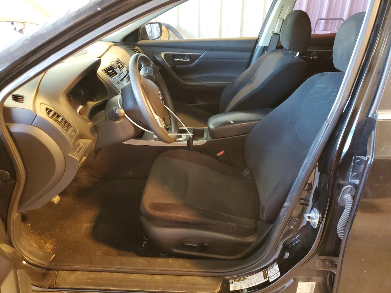 2015 Nissan Altima - Image 7