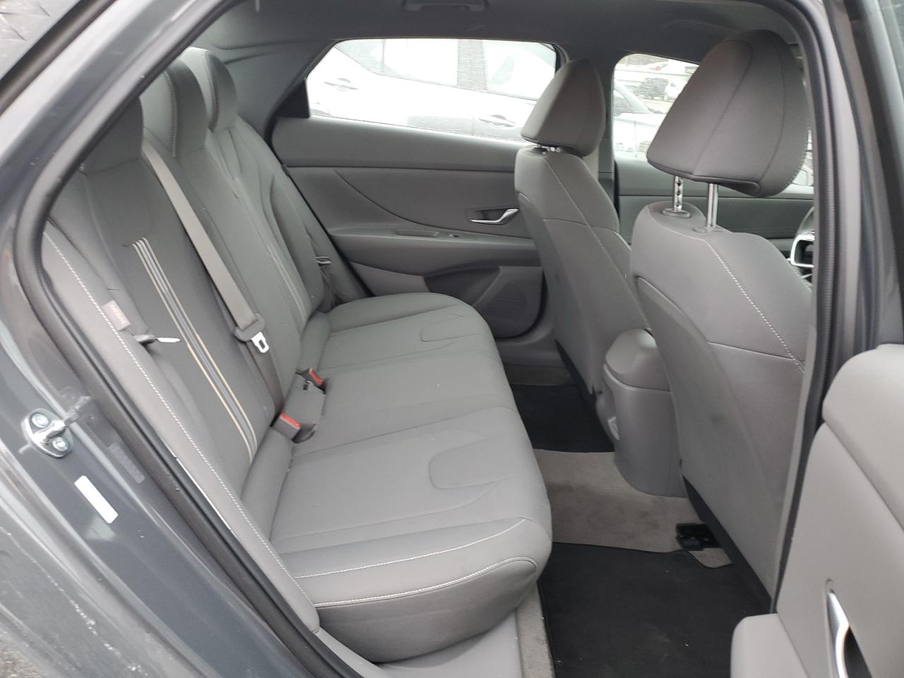 2024 Hyundai Elantra - Image 10