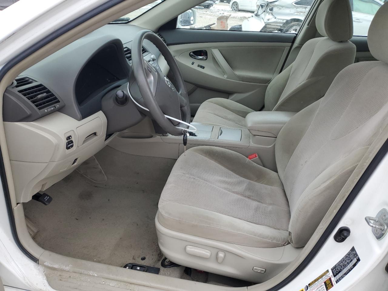 2010 Toyota Camry - Image 7