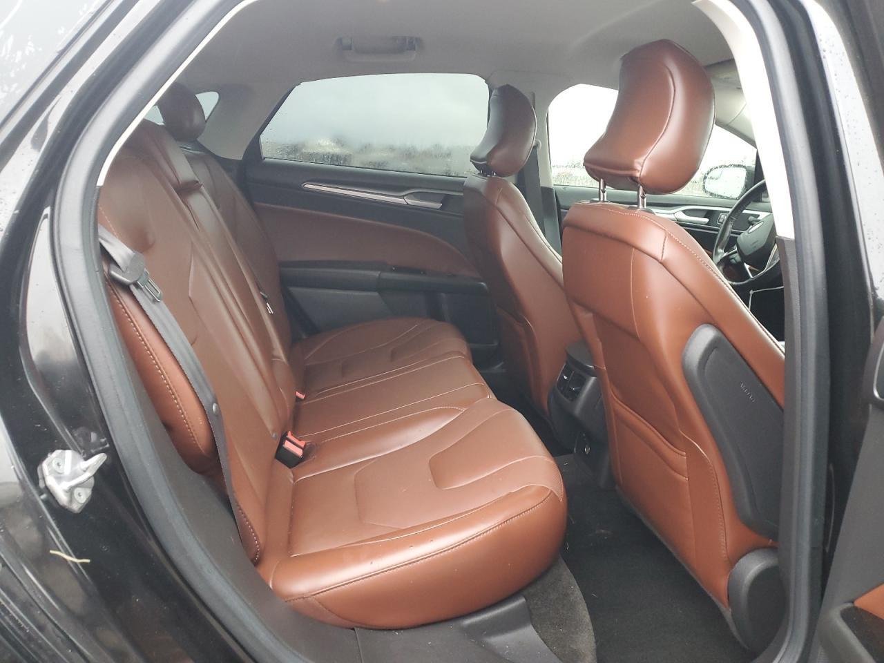 2015 Ford Fusion - Image 10