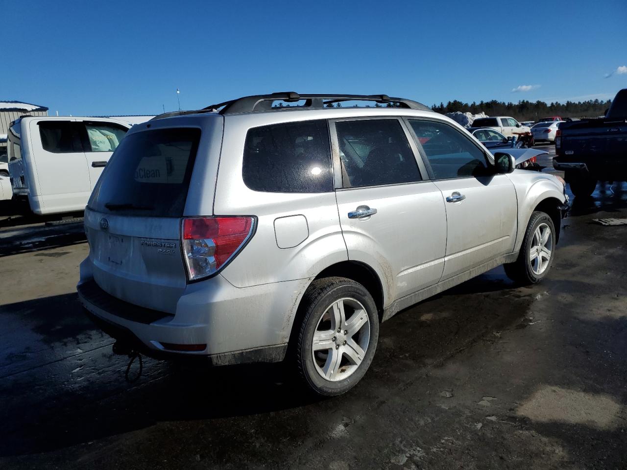 2010 Subaru Forester - Image 3