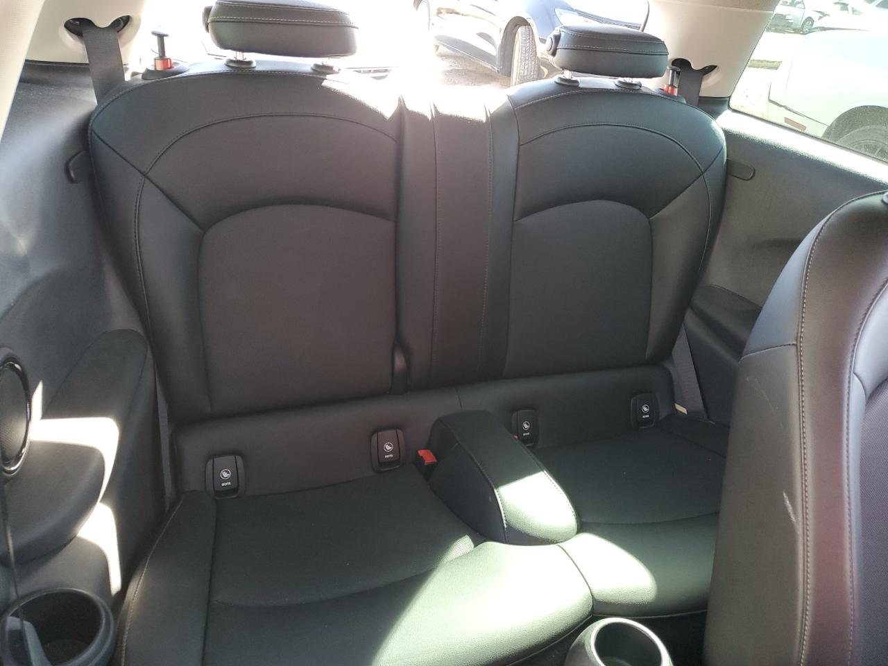 2016 MINI Cooper - Image 10