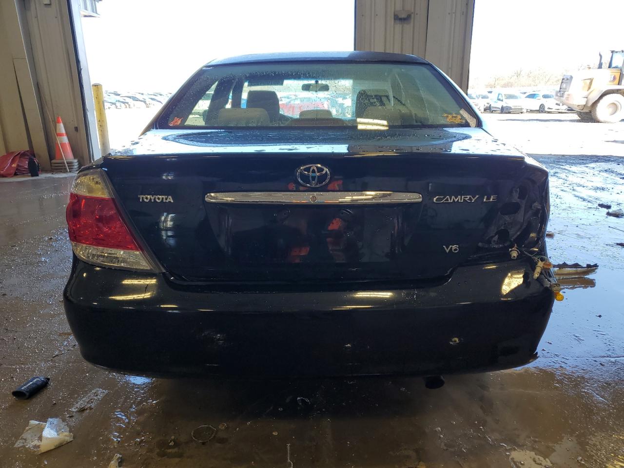 2005 Toyota Camry - Image 6