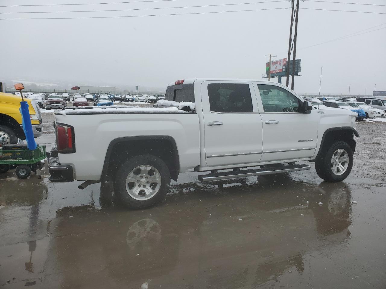 2018 GMC Sierra - Image 3