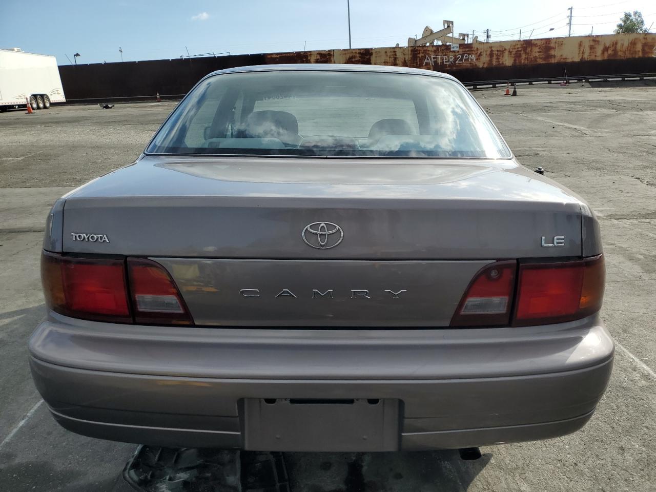 1996 Toyota Camry - Image 6