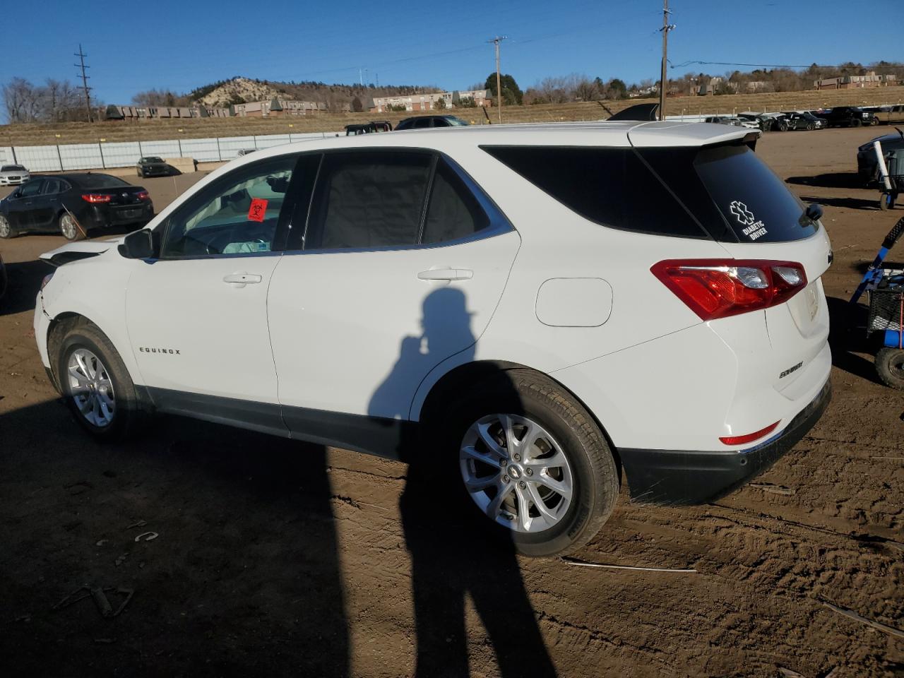 2020 Chevrolet Equinox - Image 2