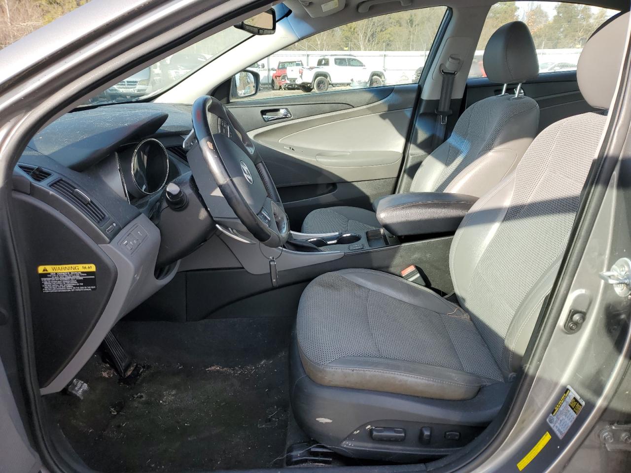 2013 Hyundai Sonata - Image 7